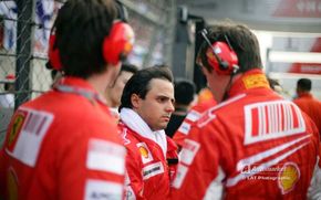 Montezemolo: "Ferrari poate castiga ambele titluri"