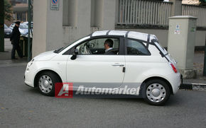 EXCLUSIV: Fiat 500 Cabrio spionat din nou