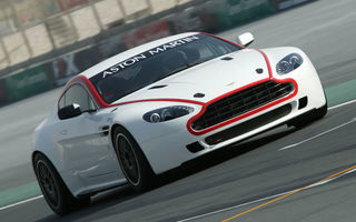 Aston Martin a lansat noul Vantage GT4