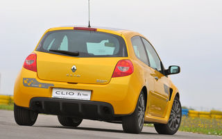 Test drive Renault Clio 3 usi F1 Team R27 - Poza 10