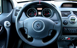 Test drive Renault Megane 3 usi F1 Team (2004) - Poza 5