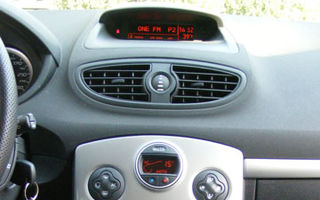 Test drive Renault Clio (3 usi) (2005) - Poza 13