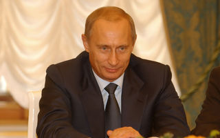 Putin prezinta propunerea sa pentru industia auto ruseasca