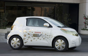 PREMIERA: Toyota a dezvaluit FT-EV, un mini-concept electric