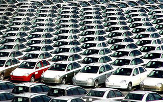 Piata auto de masini noi din UE a scazut  cu 8%