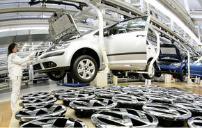 Volkswagen scurteaza programul de lucru in fabricile sale