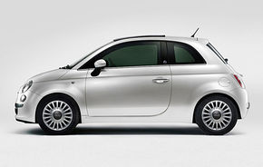 Fiat a lansat 500 echipat cu sistem start-stop