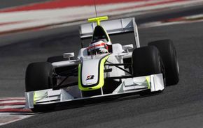 Brawn GP continua sa impresioneze la Barcelona