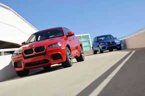 FOTO+VIDEO: BMW X5 M si X6 M, cele mai tari SUV-uri din lume!