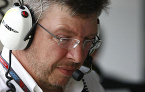 Brawn: "Problema deflectoarelor nu afecteaza unitatea FOTA"