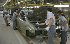 UPDATE: Renault mentine productia de 1200 unitati/zi la Mioveni