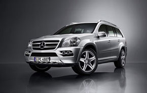 Mercedes a prezentat primele imagini oficiale cu GL facelift