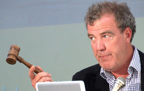 Jeremy Clarkson desfiinteaza Honda Insight: "Monumental de proasta"