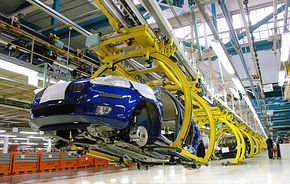 Fiat va trebui sa mentina in functiune toate uzinele din Italia daca va cumpara Opel