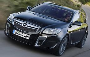 Premiera: Opel a dezvaluit Insignia Sports Tourer OPC