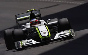 Brawn GP aduce o noua aripa fata la Istanbul