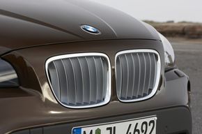 BMW X1, teasere oficiale