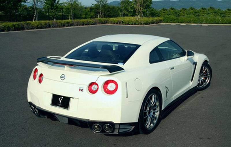 Nissan GTR r35 varis