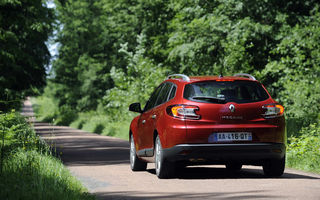 Test drive Renault Megane Sport Tourer (2009) - Poza 7