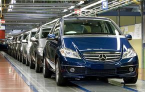 Mercedes sarbatoreste 750.000 de A-Klasse si 500.000 de B-Klasse