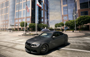 Un tuner american a prezentat un BMW M3 negru mat
