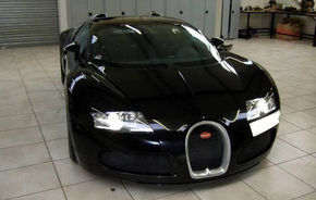 Button vinde un Bugatti Veyron pentru 1 milion de euro