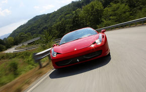 Ferrari a prezentat 11 imagini noi cu 458 Italia