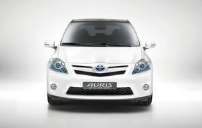 Toyota Auris Hybrid vine la Frankfurt sub forma de concept