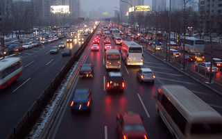 In Beijing se cumpara zilnic 2000 de masini