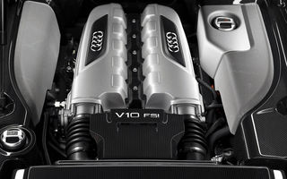 Audi ar putea renunta la motoarele V10 in favoarea unitatilor V8 supraalimentate