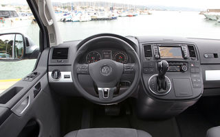 Test drive Volkswagen T5 Multivan (2009-2016) - Poza 17