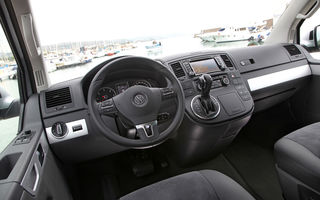 Test drive Volkswagen T5 Multivan (2009-2016) - Poza 16