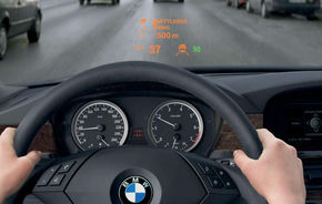 Inginerii BMW lucreaza la un afisaj pe parbriz color si tridimensional
