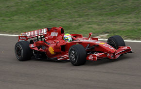 GALERIE FOTO: Massa a revenit intr-un monopost de F1!