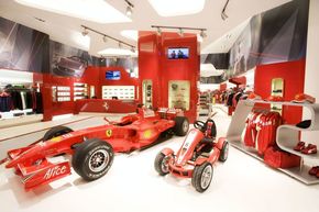 Ferrari deschide la Bucuresti al doilea sau magazin ca marime din Europa