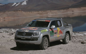 Volkswagen Amarok ajuta echipele din Dakar