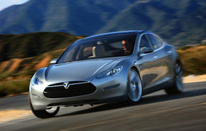 Tesla Model S, rivalul electric pentru BMW Seria 5, vine in 2012