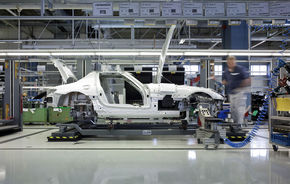 Mercedes a inceput productia lui SLS AMG