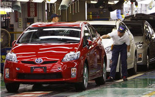 OFICIAL: Al treilea recall Toyota: 400.000 de masini hibride
