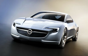 Opel a prezentat versiunea sportiva a lui Ampera la Geneva: Flextreme GT/E