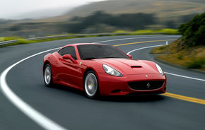 Ferrari va oferi si o transmisie manuala pentru California