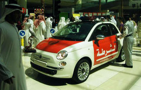 Fiat 500, masina de politie in Abu Dhabi