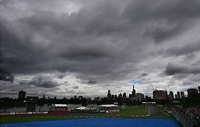 Ploaia ar putea afecta finalul cursei de la Melbourne