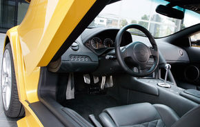 Lamborghini renunta la transmisiile manuale si se gandeste la un hibrid