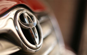Toyota a reparat 1.7 milioane de vehicule afectate de recall-uri