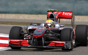 China, antrenamente 2: McLaren domina autoritar