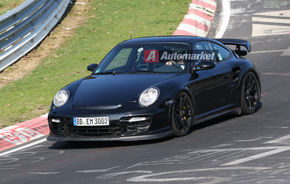 FOTO EXCLUSIV* : Porsche testeaza facelift-ul lui 911 GT2