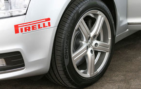 Pirelli a creat un pneu inteligent: Cyber Tyre