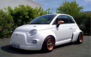 Primele imagini cu Atomik 500, versiunea electrica a lui Abarth 500