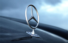 Mercedes sunt acuzaţi de dare de mită în Egipt
